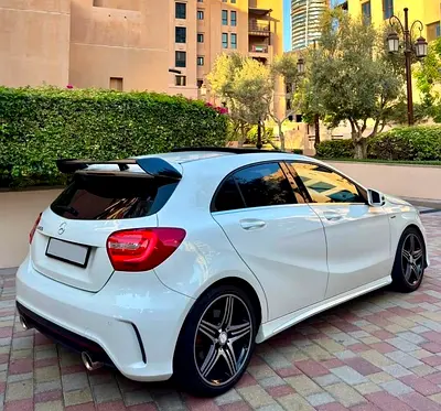 LOVELY MERCEDES A250 SPORT — HIGH OPTIONS — GCC— LOW MILEAGE — LIKE NEW