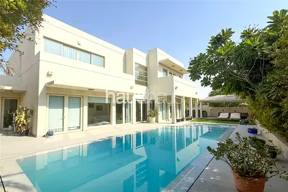 Upgraded | Private Pool | Corner Plot | Extended
