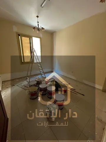 *Golden opportunity for rent - 1BHK in Al Majra area - Prime location close to all services*