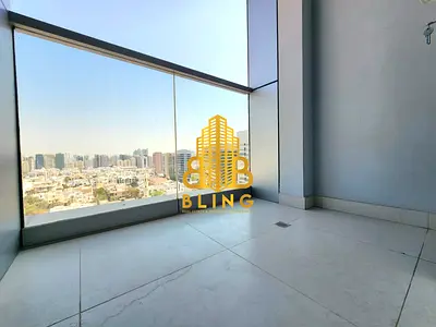 Splendid 2BHK With Basement Parking & Amenities