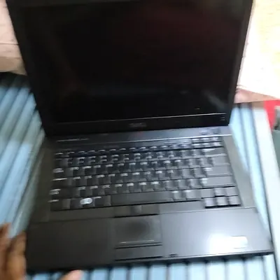 Laptop DELL LATITUDE E6410