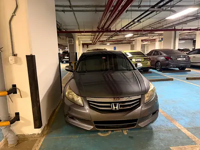 2011 Honda ACCORD 照片 2