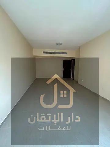 فرصة ذهبية للإيجار شقة غرفة وصالة منطقة النباعة تكييف مركزي مساحة واسعة