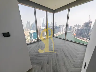 Full Kanal View | Full Burj Khalifa view from Bedroom | Spacious | Vacant