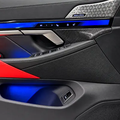 2025 BMW M5 照片 14