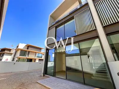 Great Location | Townhouse G+2 | Big plot