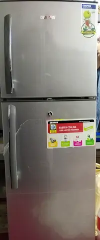 Geepas Refrigerator 200 liter for sale musaffah industrial 40 abudhabi
