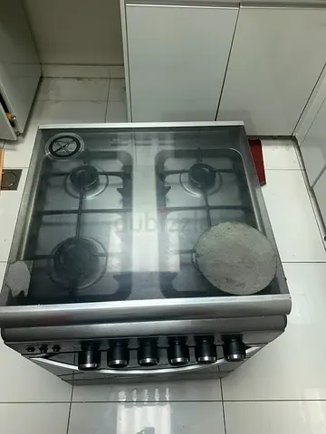 Nikai 4 burner gas stove