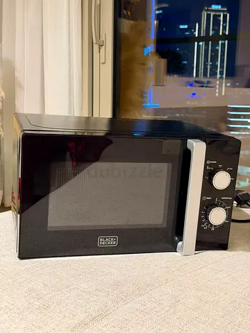 Black+Decker 20L Microwave
