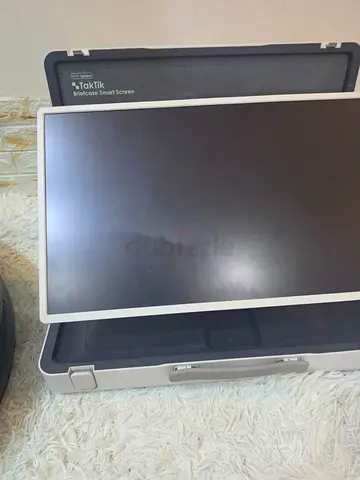 TakTik Brilliance Smart Screen 27 portable monitor in case - used