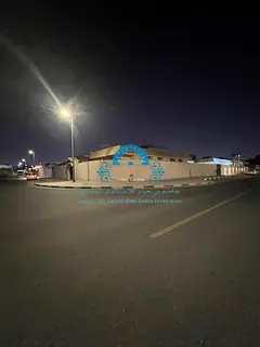 Villa for rent. Sharjah - Al Tarfa area.