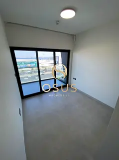Modern 1 BR | Spacious | Great Location