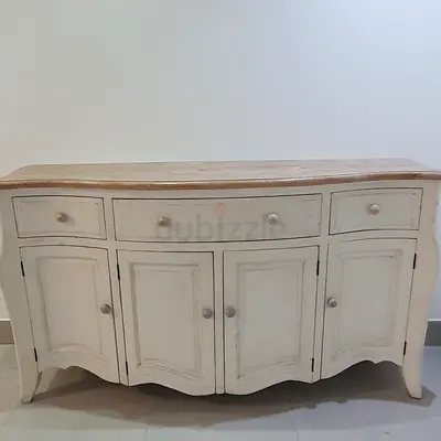 High-end Vintage-style Solid Wood Sideboard / Buffet Cabinet W180 x H100 x D50 cm. Very heavy wooden