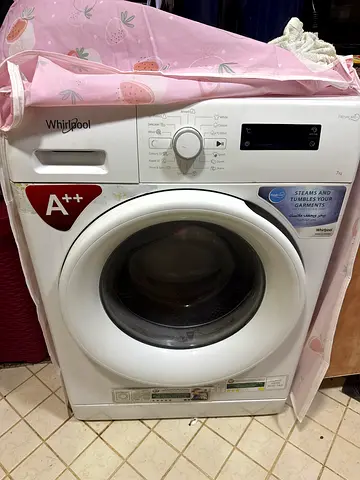 7kg Whirlpool front loaded washing machine