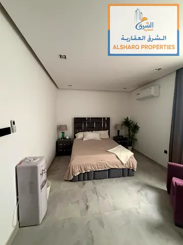 فيلا 5 غرف للإيجار السنوي في الزاهية عجمان | تصميم أوروبي | مطبخ عصري | صالة ومجلس | 100 ألف على 4 دفعات