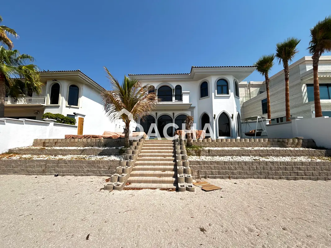 Renovation Potential | Rare Frond | Atlantis View