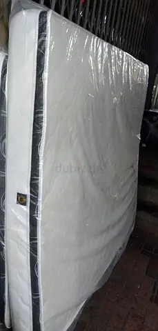 Top pillow mattress 180x200cm King size. 24/7 times delivery service available