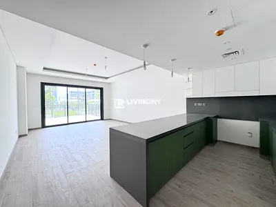 Ready to Move | City Walk Expert | Good Location