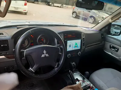 Mitsubishi Pajero GLS 2015 GCC Specs