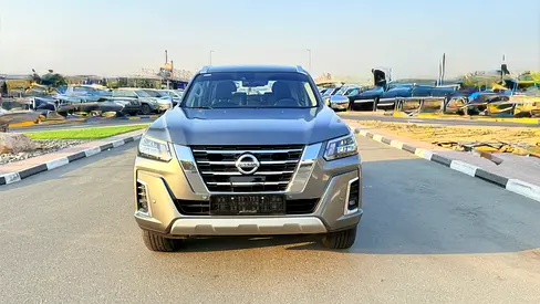 2024 Nissan Xterra Platinum GCC Specs- Full servic history available with warranty ,Frist owner cars
