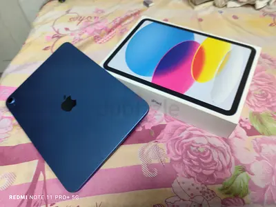 Apple ipad 11th gen blue no scratches perfect condition used for 5 months
