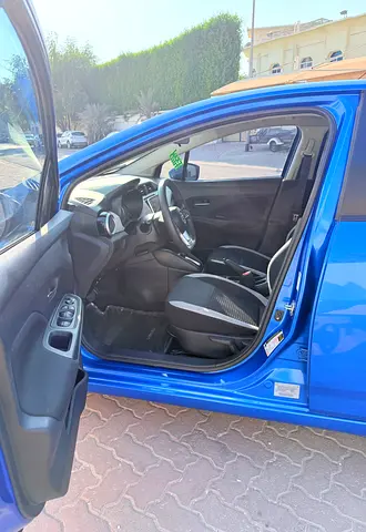 2021 Nissan SUNNY photo 5