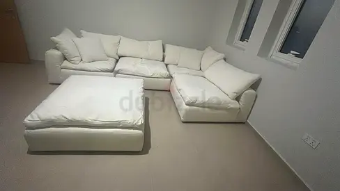 Amazing Condition The Loom Collection Corner Sofa without footstool