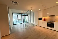 Lovely 2BR For Rent At Dubai’s Most Iconic Skyline