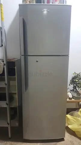 Silver Hitachi Double Door Refrigerator 247 L - Excellent Working Condition