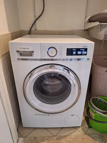 Siemens iQ700 washing machine 9kg with WiFi connection