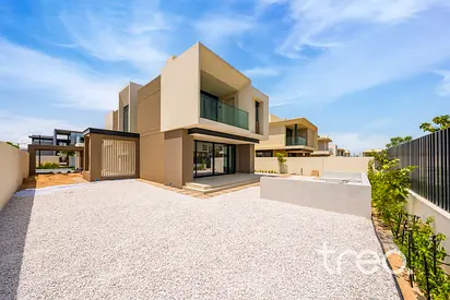 Type G1 | VOT | Pool and park | Vacant now