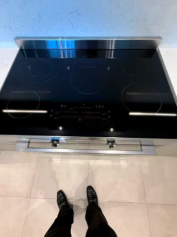 Electrolux Brand New Electric stove 90cm