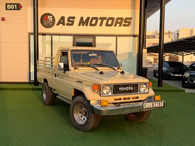 Toyota Land Cruiser 1985 GCC Specs