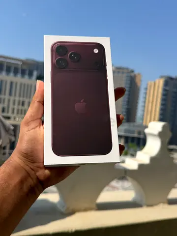 Iphone 18 pro max 256GB HK burgundy
