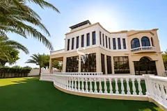 Custom 8 Bed Villa | Cinema & Sauna | Private Pool