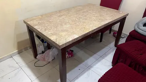 Dining table for sale