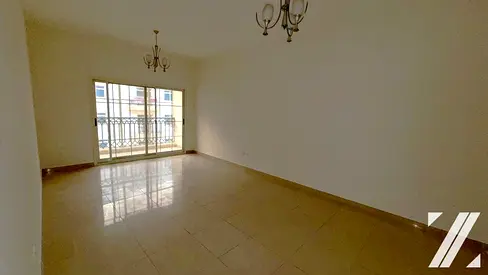 Spacious 1 Bedroom | With Balcony | Closed Kitchen