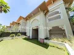 Partial Upgrade| Beach Front| Vacant