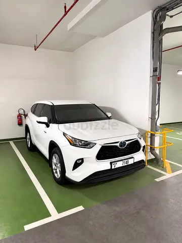 Pristine 2023 Toyota Highlander LE - GCC Specs - Family SUV