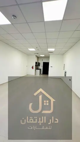 Brand New Studio for Rent in New Muwaileh – Al Falaj | Spacious Layout, Separate Kitchen & Unique Design