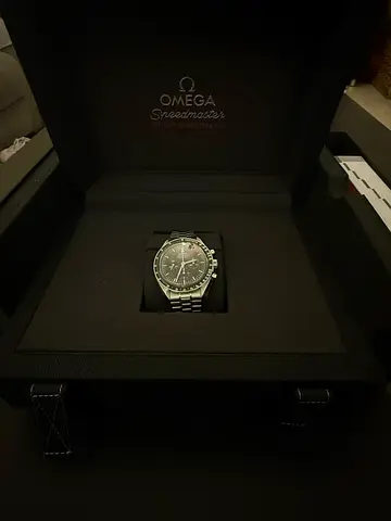 Omega Speedmaster Professional Sapphire Crystal