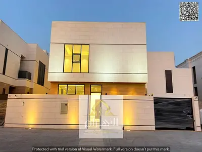 Modern villa with excellent design and super-deluxe finishing; the price includes registration and ownership fees.
