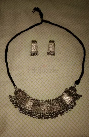 Hand crafted Indian necklace and earrings