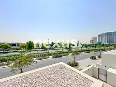 SINGLE ROW | OPEN SPACE FRONT & BACK | EXCLUSIVE