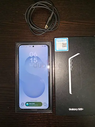 Samsung Galaxy S25 plus TDRA Box charger 12/512Gb storage Dual physical sim+Esim condition 10/9.5