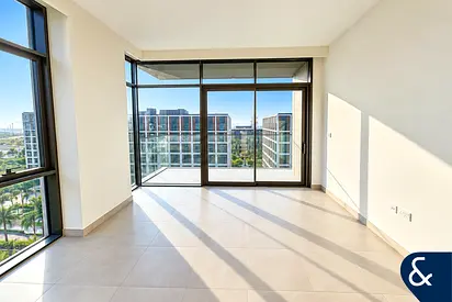 2 Bed | Building Specialist | Best Layout