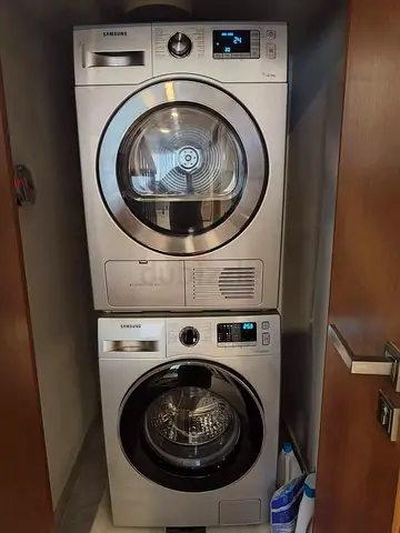 Samsung 8kg washer and 8kg dryer separate set