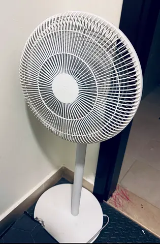 White Xiaomi Mi Smart Standing Fan