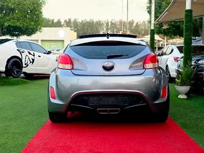 2014 Hyundai VELOSTER 照片 2