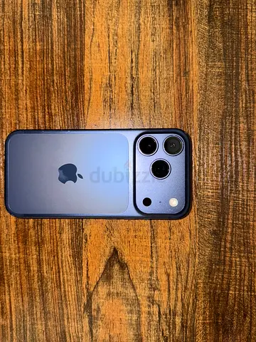Iphone 17 pro deep blue
